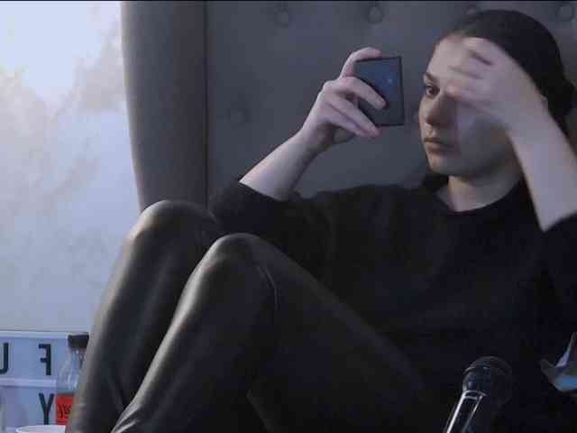 MadelynVelure webcam