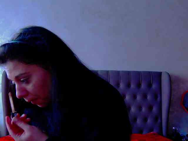 MadelynVelure webcam