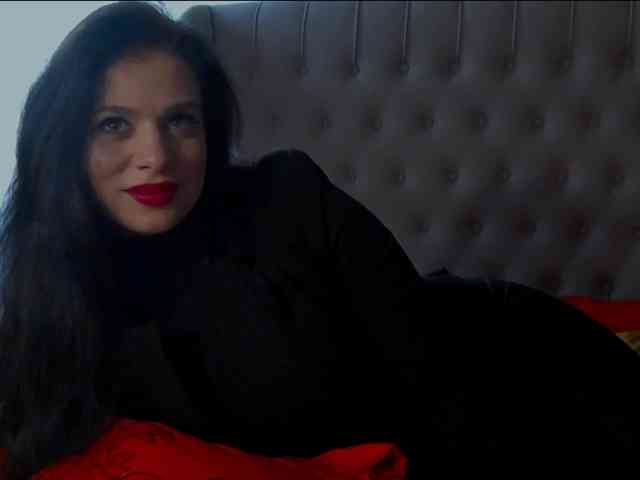 MadelynVelure webcam