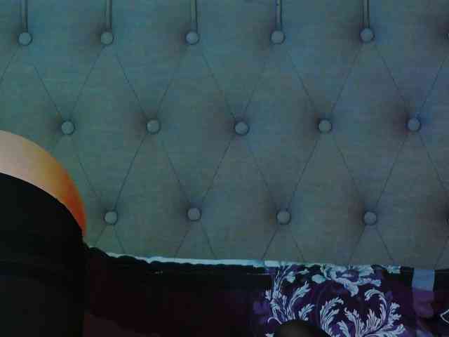 MadelynVelure webcam