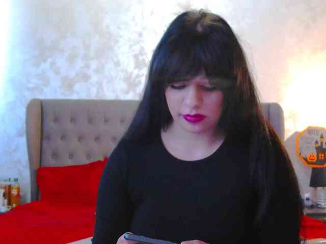 MadelynVelure webcam