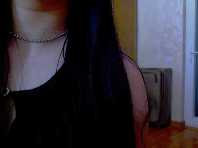 MadelynVelure webcam