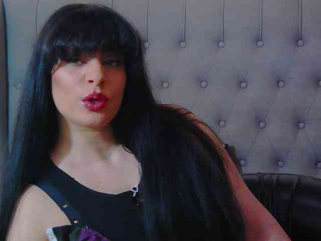 MadelynVelure webcam