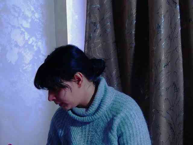 MadelynVelure webcam