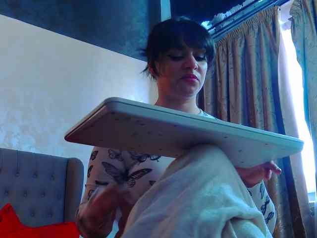 MadelynVelure webcam