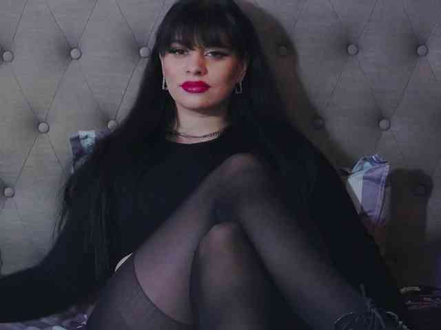 MadelynVelure webcam