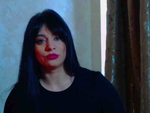 MadelynVelure webcam