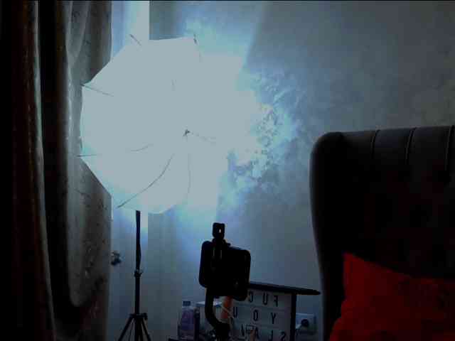 MadelynVelure webcam