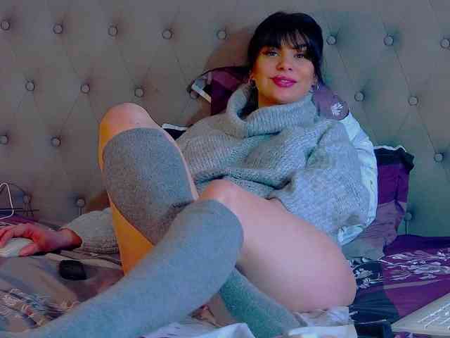 MadelynVelure webcam