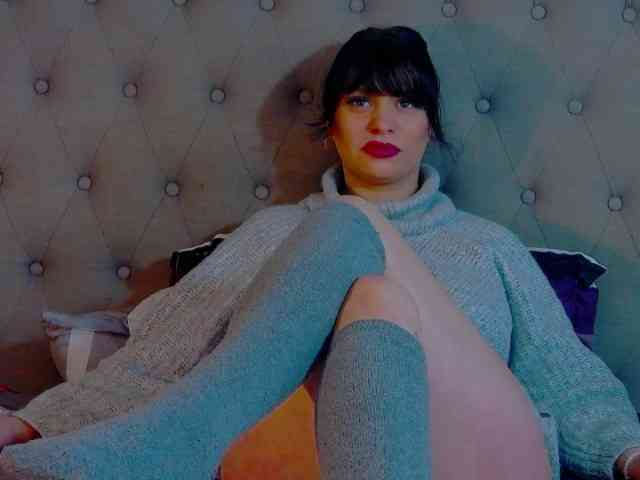 MadelynVelure webcam