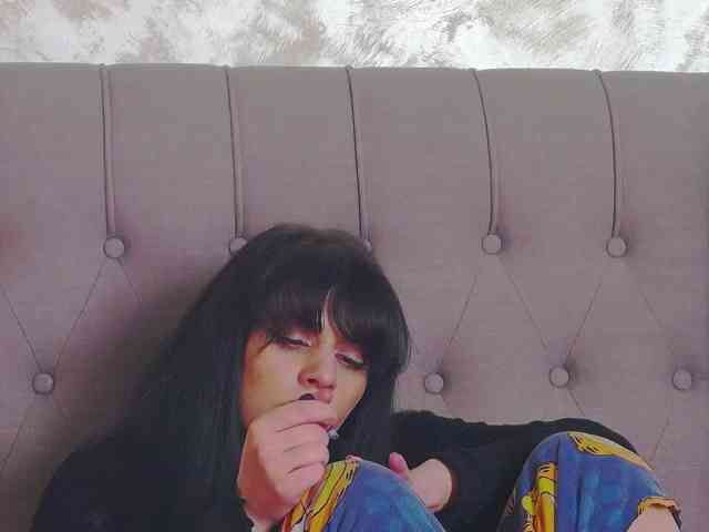 MadelynVelure webcam