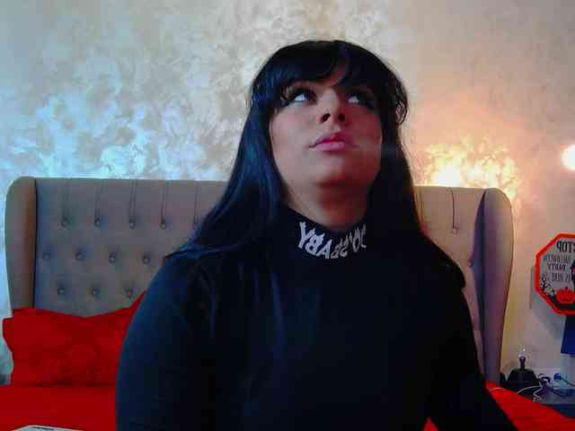 MadelynVelure webcam