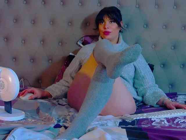 MadelynVelure webcam