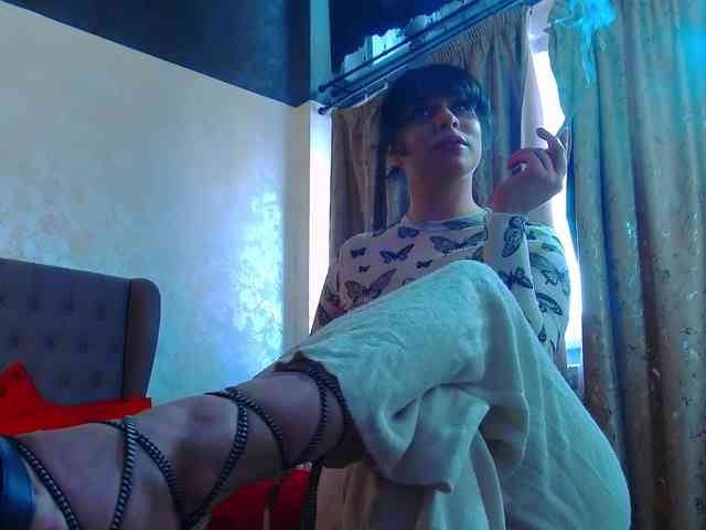 MadelynVelure webcam