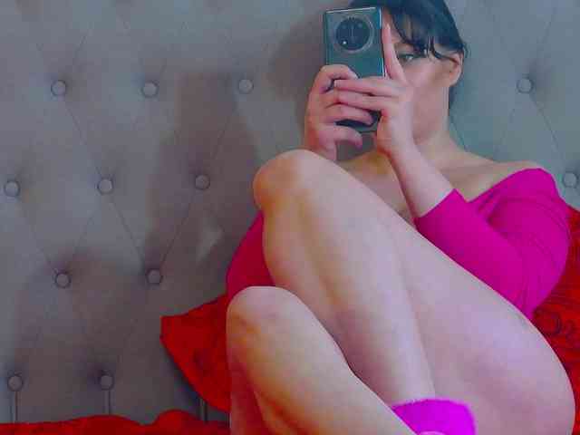 MadelynVelure webcam