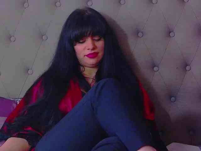 MadelynVelure webcam