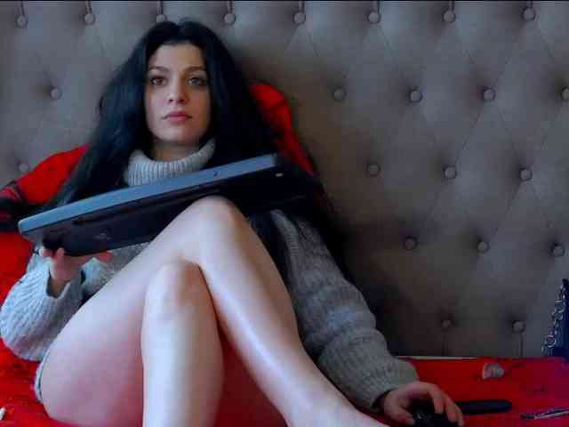 MadelynVelure MadelynVelure