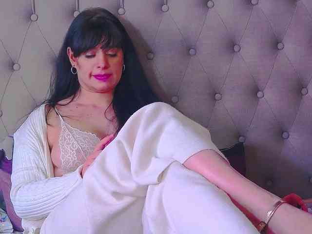 MadelynVelure webcam