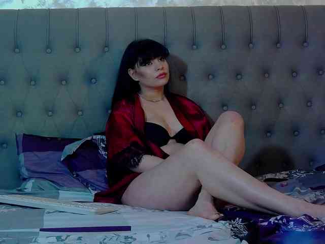 MadelynVelure MadelynVelure