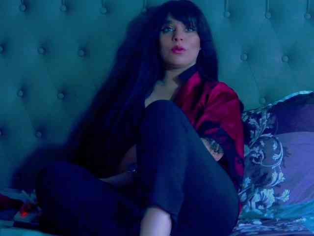 MadelynVelure webcam