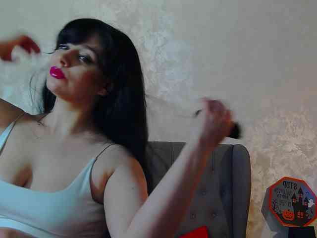 MadelynVelure webcam