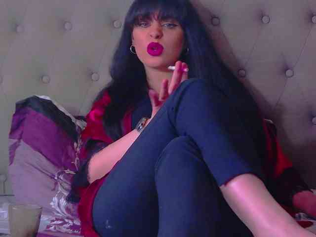 MadelynVelure webcam