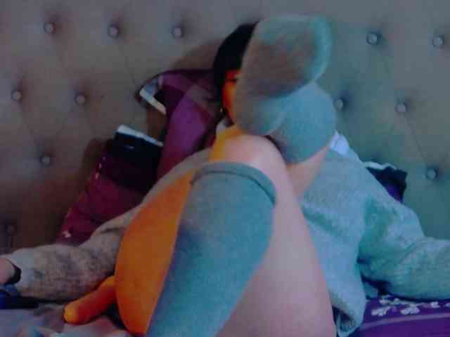 MadelynVelure webcam