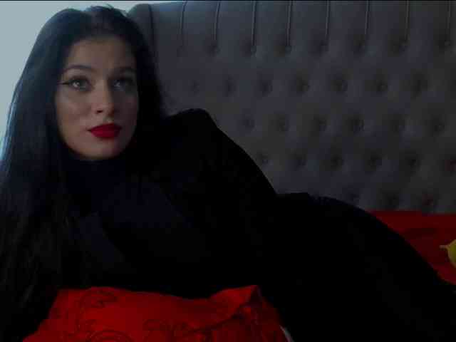 MadelynVelure webcam