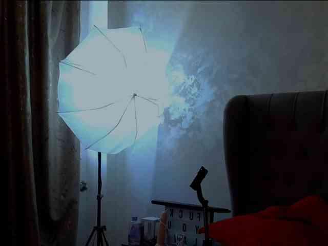 MadelynVelure webcam