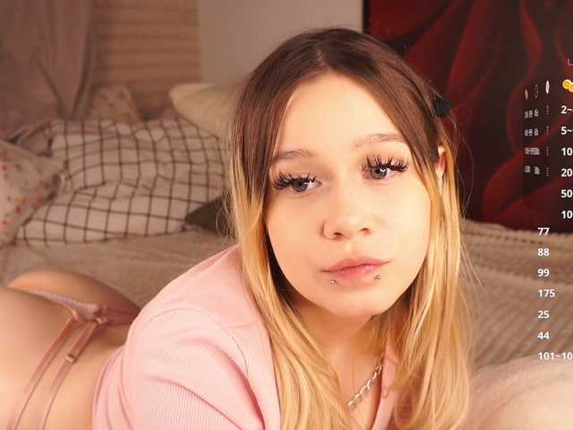 loveaudirs's BongaCams show and profile