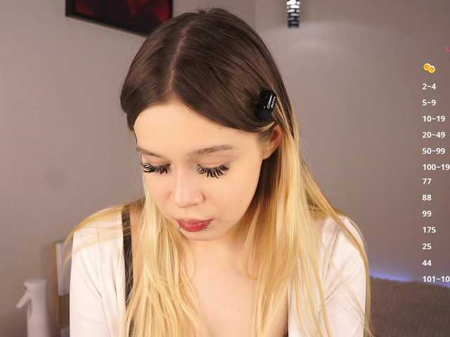 loveaudirs's BongaCams show and profile