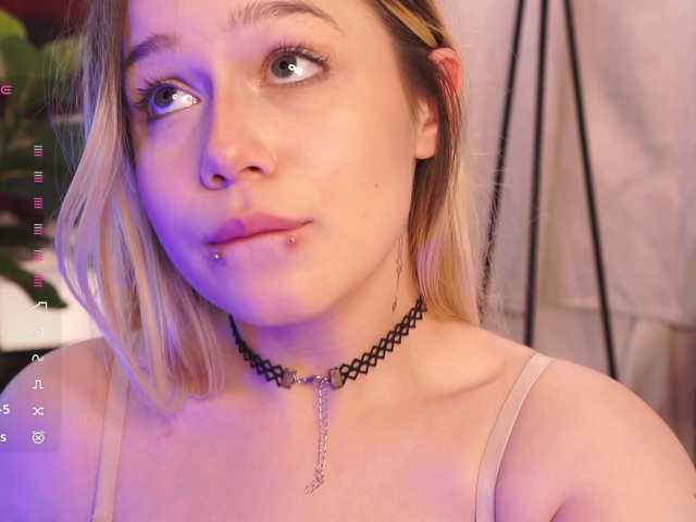 loveaudirs – webcam model profile photo