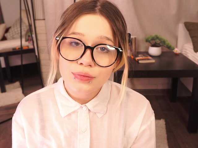 loveaudirs's BongaCams show and profile