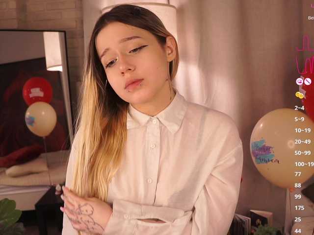 loveaudirs's BongaCams show and profile