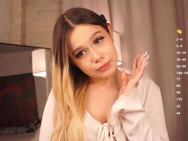 loveaudirs's BongaCams show and profile