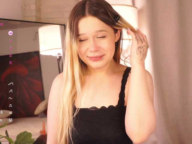 loveaudirs's BongaCams show and profile