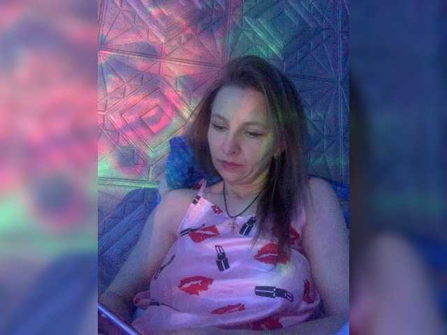 ASSI007 – webcam model profile photo