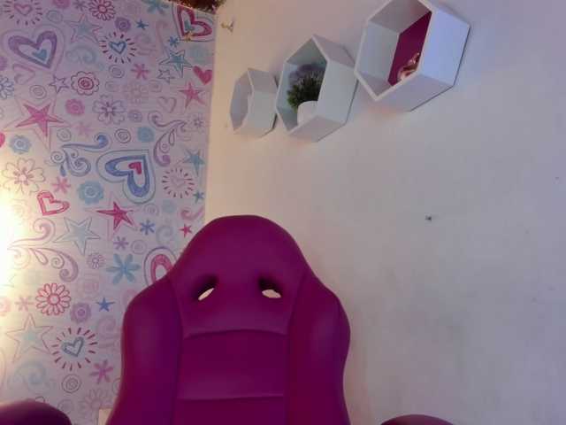 ISA-RIVAS – webcam model profile photo