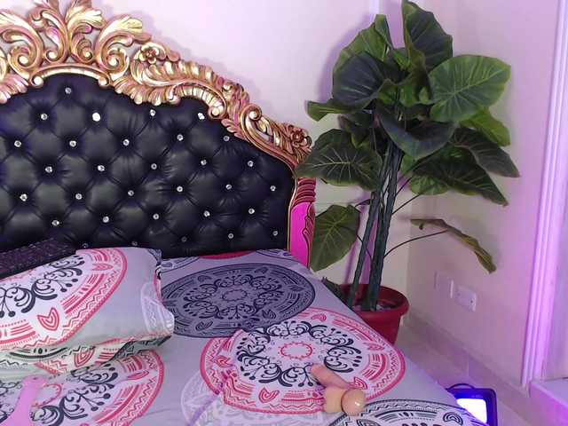 SamanthaBale's BongaCams show and profile