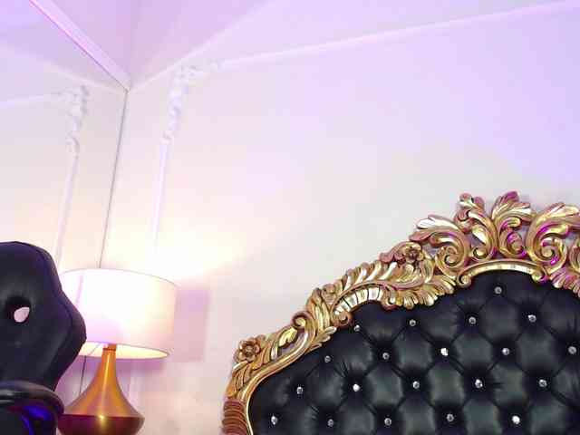 SamanthaBale webcam