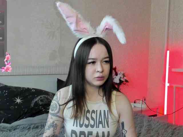 meawmeaw Live Webcam on BongaCams