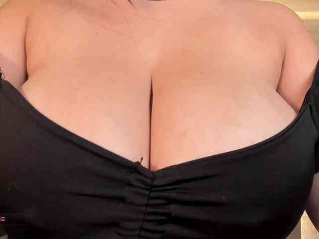 RosalineDallas webcam