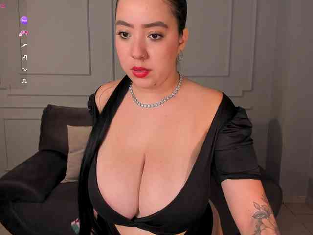 RosalineDallas webcam