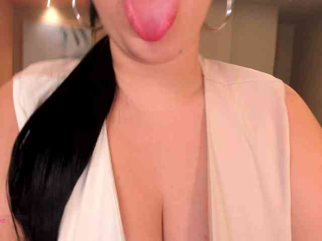 RosalineDallas webcam