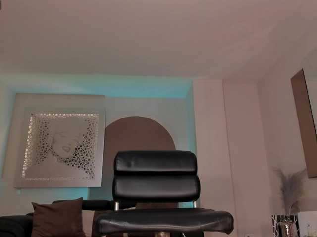 HaileyRoss's BongaCams show and profile