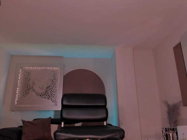 HaileyRoss's BongaCams show and profile