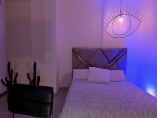 CarlaBrunni Porn Show