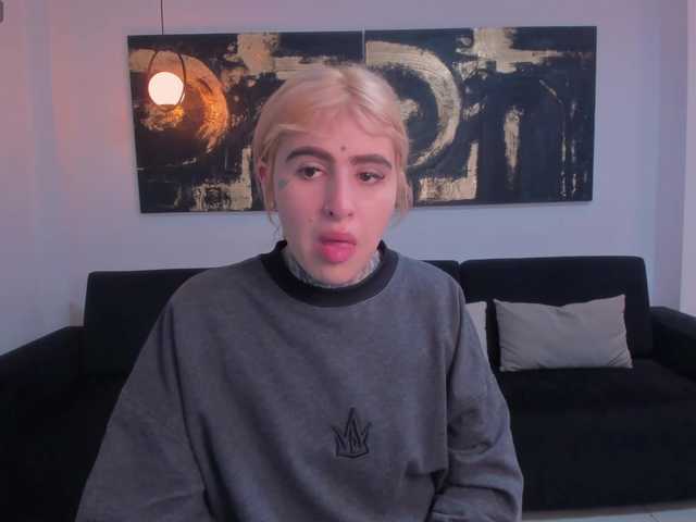 CarlaBrunni's BongaCams show and profile