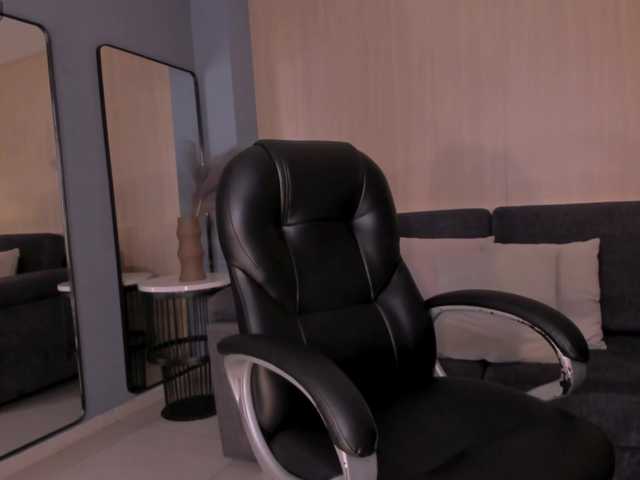 ZaraKafruni's BongaCams show and profile