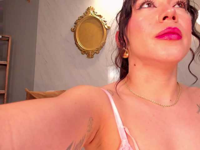 ZaraKafruni's BongaCams show and profile